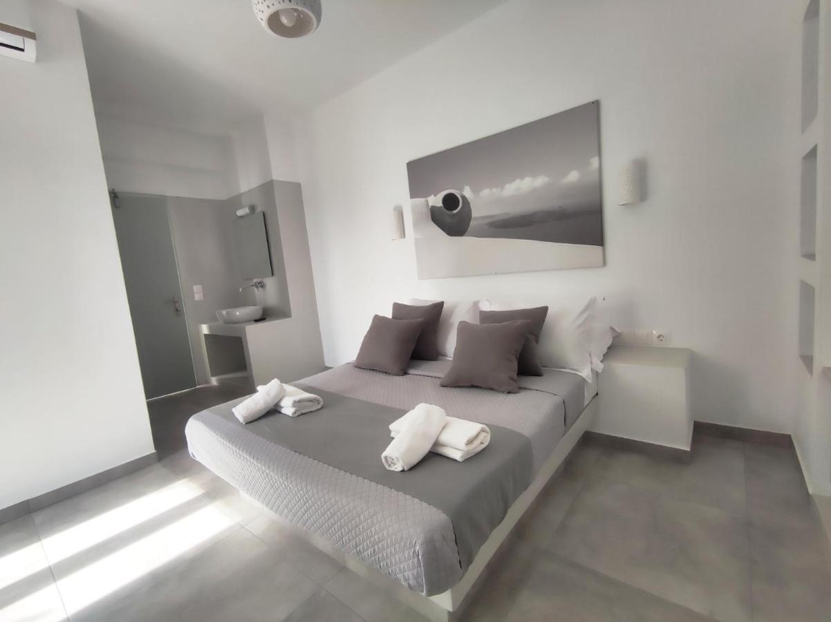 V Angelo Rooms Perissa (Santorini) Exterior foto